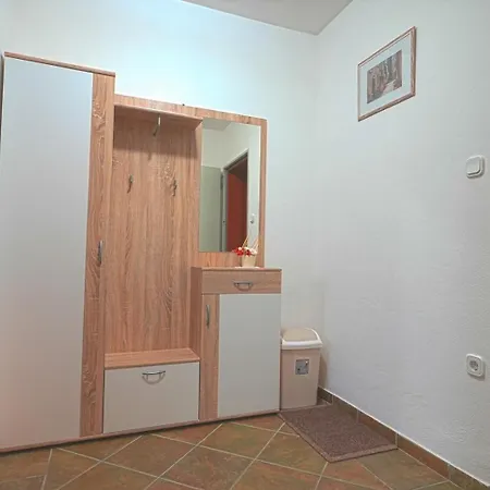 Kmetija Podobnik 3* Idrija