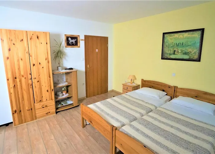 Hiša za goste Kmetija Podobnik 3*