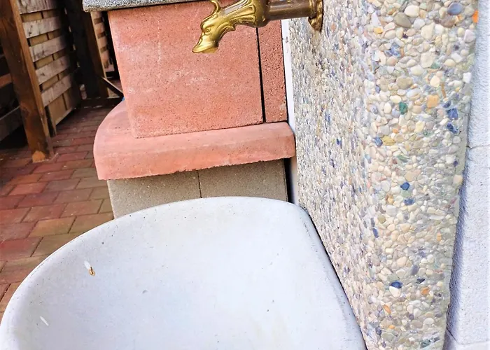 Hiša za goste Kmetija Podobnik 3*